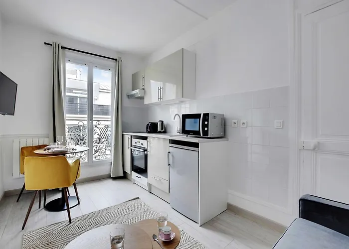 Charming Flat - 1bdr 2p Rue Saint Maur Lejlighed