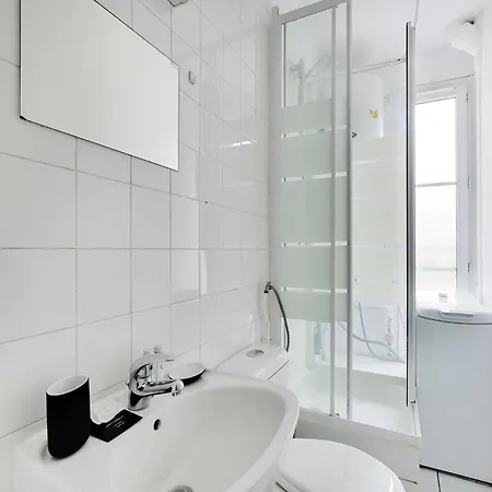 Charming Flat - 1bdr 2p Rue Saint Maur Apartman *
